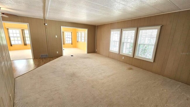 Building Photo - 1240 Seagull Dr