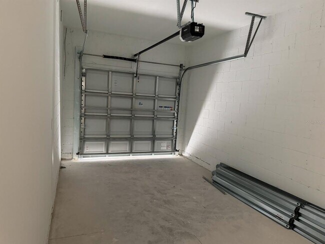 Building Photo - 11636 Glenside Ter