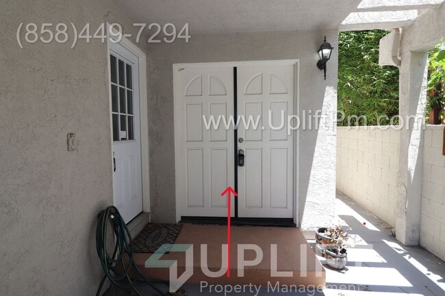 Building Photo - 4025 Casita Way