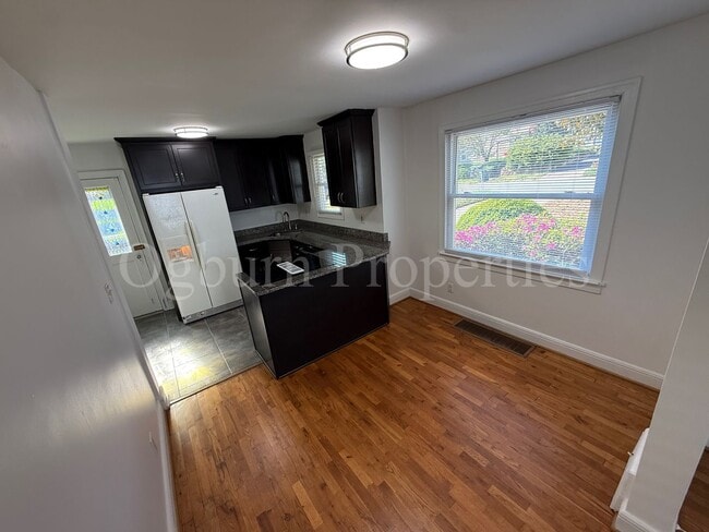 Building Photo - 2388 Jefferson Ave