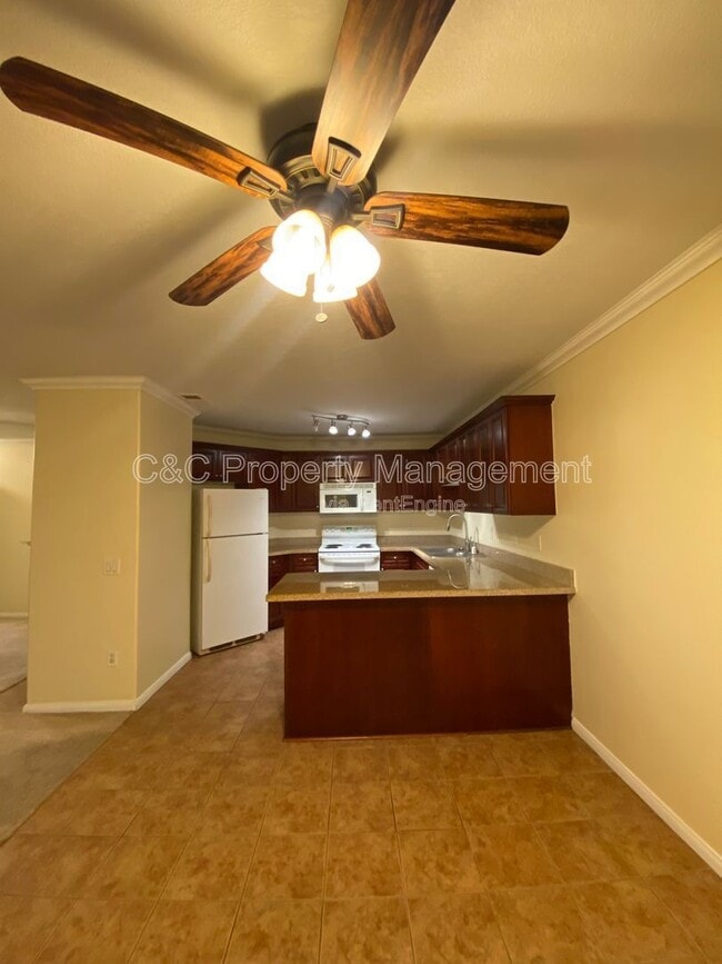 Building Photo - 3508 Paseo De Los Americanos