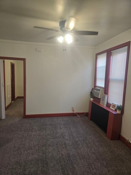 Building Photo - 1622 Bainbridge St