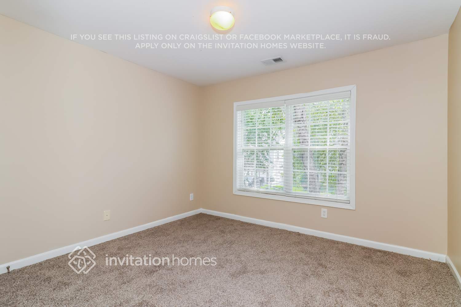 Building Photo - 5626 Grammercy