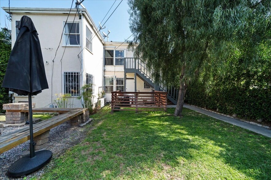 Building Photo - 4281 McClung Dr