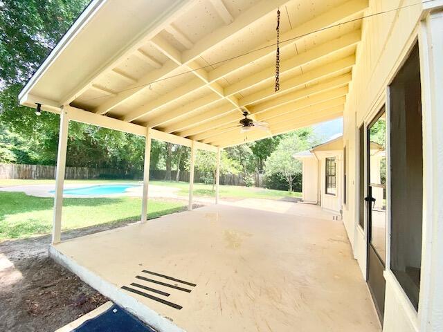 Building Photo - 1210 Whitewood Way