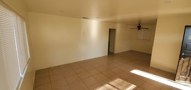 Building Photo - 4 Bedrooms, 2 Baths, Victorville Home in T...
