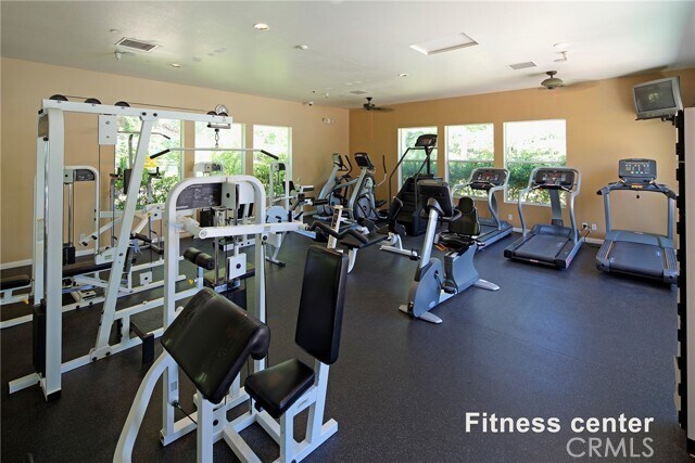 Building Photo - 26691 Kicking Horse Dr