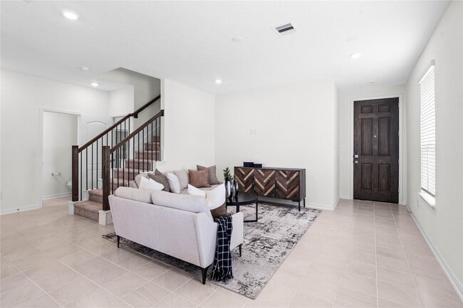 Building Photo - 4407 Adlington St