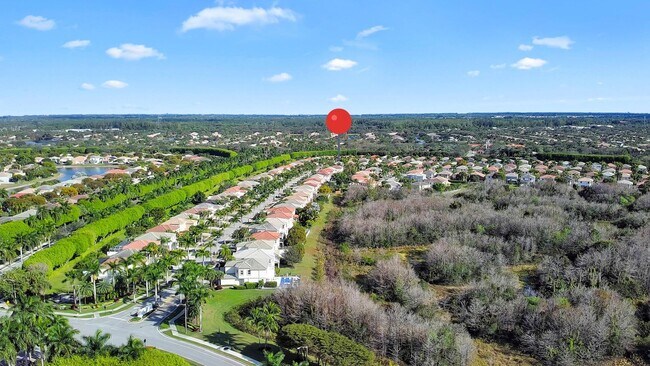 Building Photo - 9022 Dupont Pl