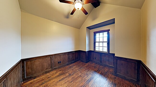 Building Photo - 4 Bedroom home in Rose Creek - DEER CREEK SCHOOLS