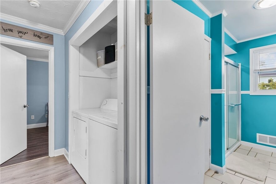 Building Photo - 45-47 Clym Street