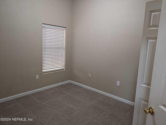 Building Photo - 9556 Armelle Way