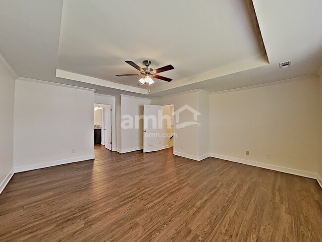 Building Photo - 4900 Horatio Ct