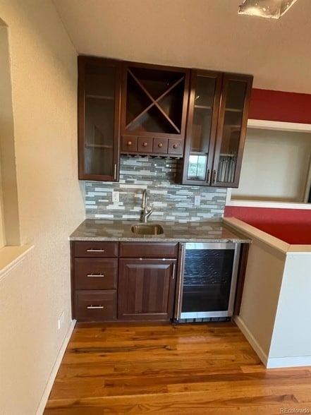 Building Photo - 7966 Elmwood Ln