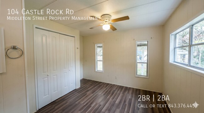 Building Photo - 104 Castle Rock Rd