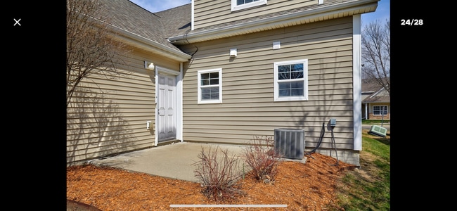 Building Photo - 4309 153rd Pl
