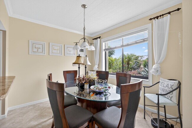 Building Photo - 405 Sea Oats Dr