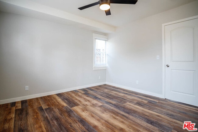 Building Photo - 1131 N Sierra Bonita Ave