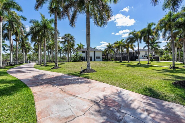 Building Photo - 6186 Duckweed Rd