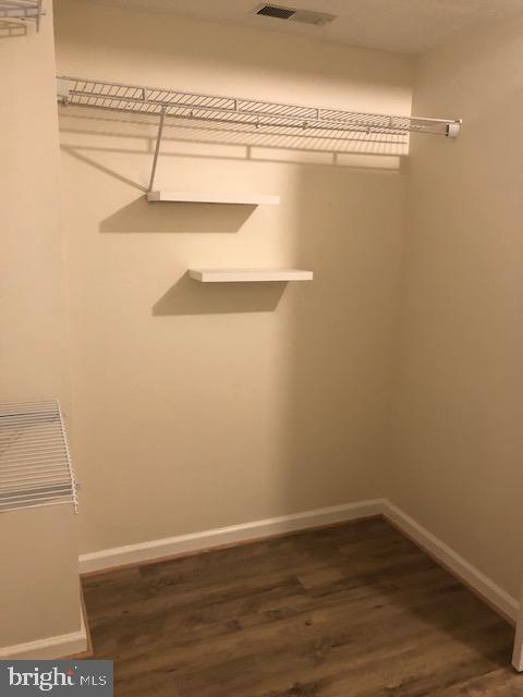 Building Photo - 3500 Kingsley Ct
