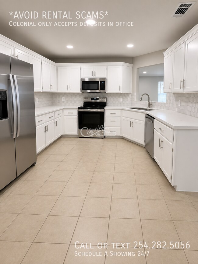 Building Photo - 4303 Beach Ball Dr
