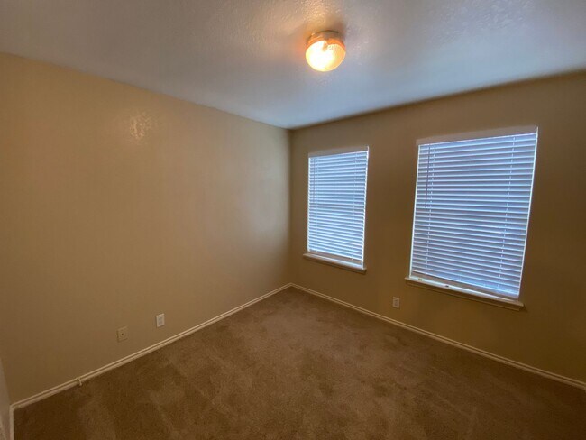 Building Photo - 6914 Hallie Spirit