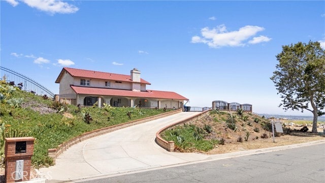 Building Photo - 10703 Valley Dr