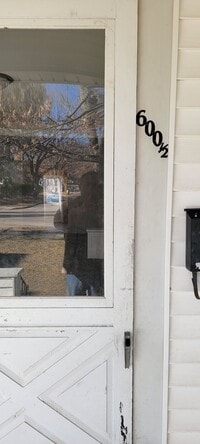 Building Photo - 600 S Cedar Ave