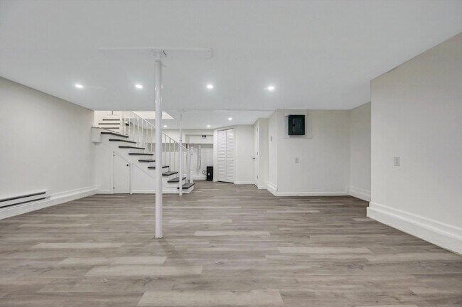 Building Photo - 752 Toll Rd