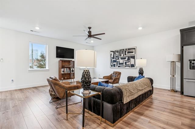 Building Photo - 1545 Cosette Dr