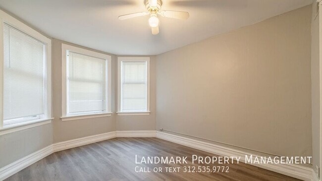 Building Photo - 2132 W Haddon-Unit 1