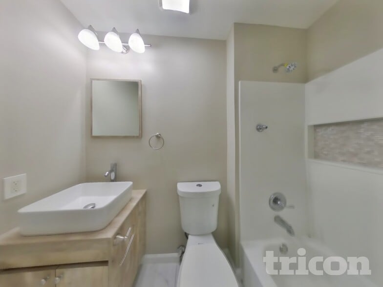 Building Photo - 13032 Thyme Ct