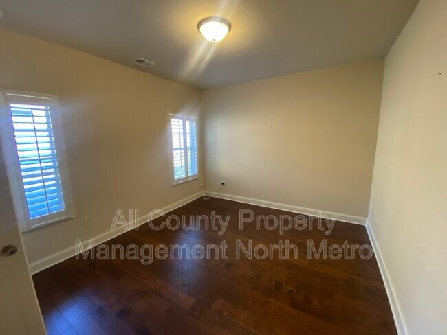 Building Photo - 4840 Amble Trace