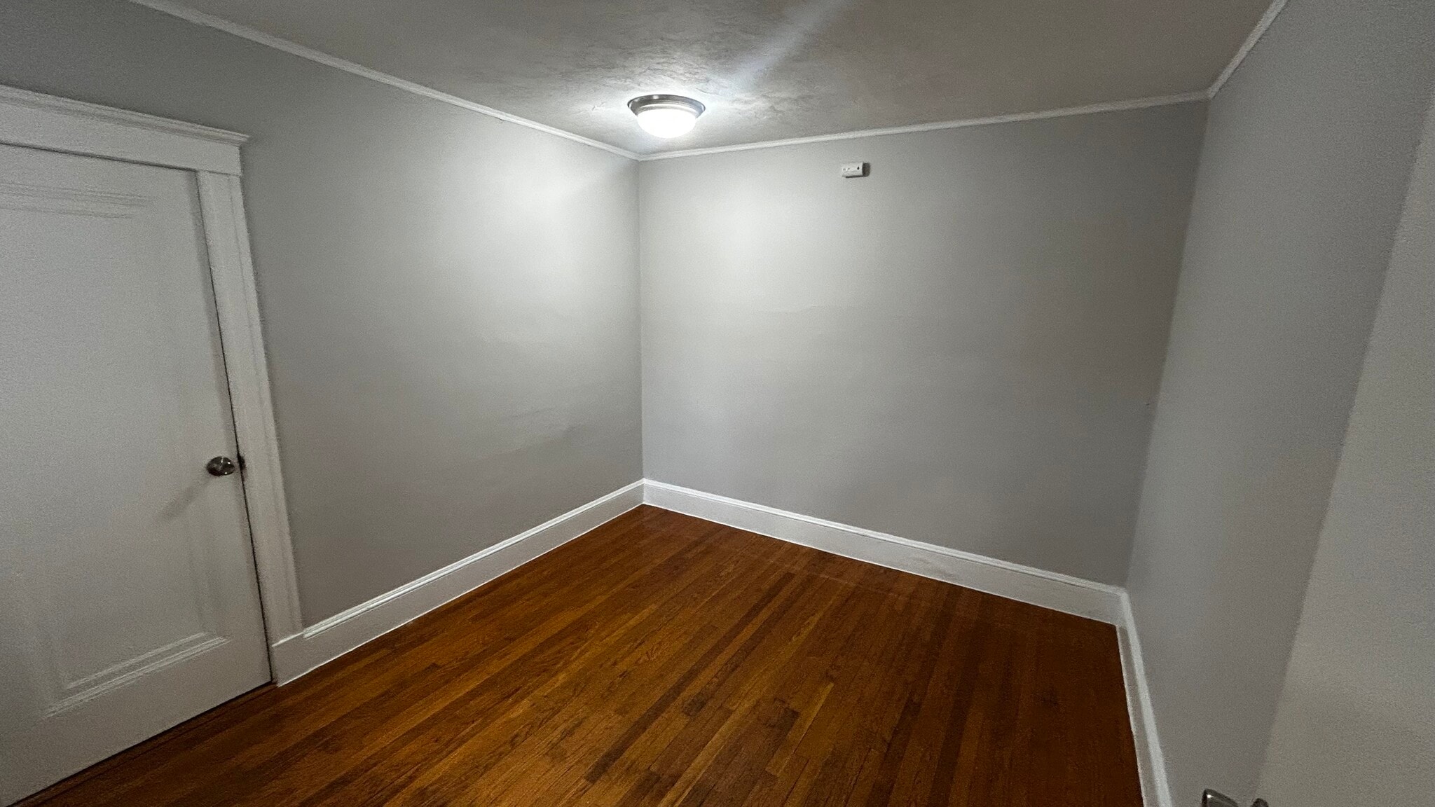 Building Photo - 30 Russell St