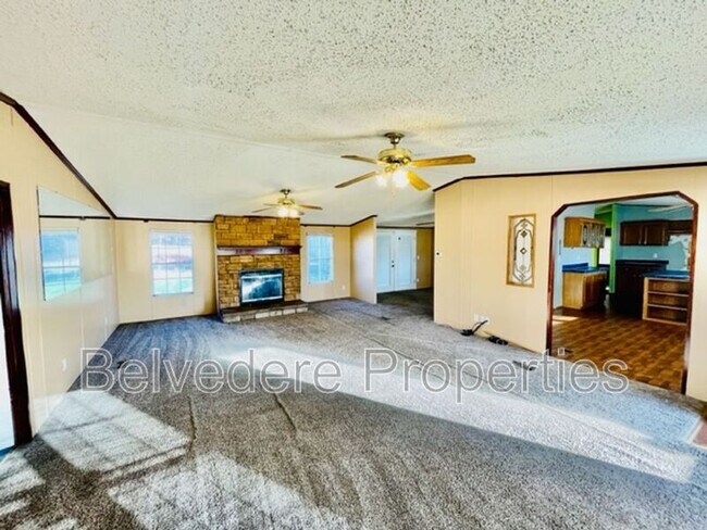 Building Photo - 221 Oak Grove Church Rd
