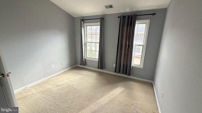 Building Photo - 11904 Castlegate Ct