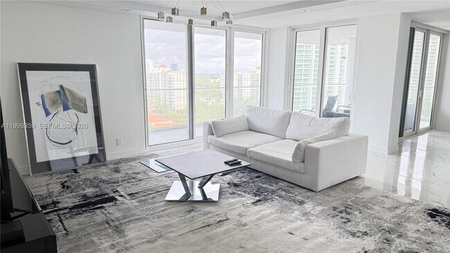 Building Photo - 19707 Turnberry Way