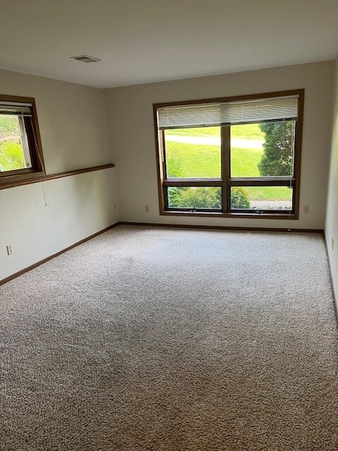 Building Photo - 211 Brookwood Dr