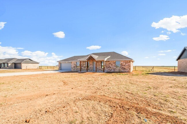 Building Photo - New Construction Home In Idalou ISD!