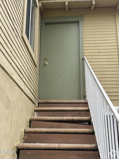 Building Photo - 1012 S Kern Ave