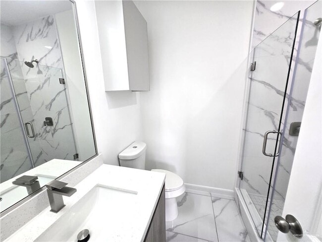 Building Photo - 3201 Magdalena St