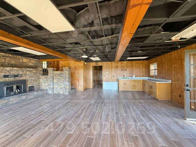 Building Photo - 3 Bed/ 2 Bath Home in Greenland/South Faye...