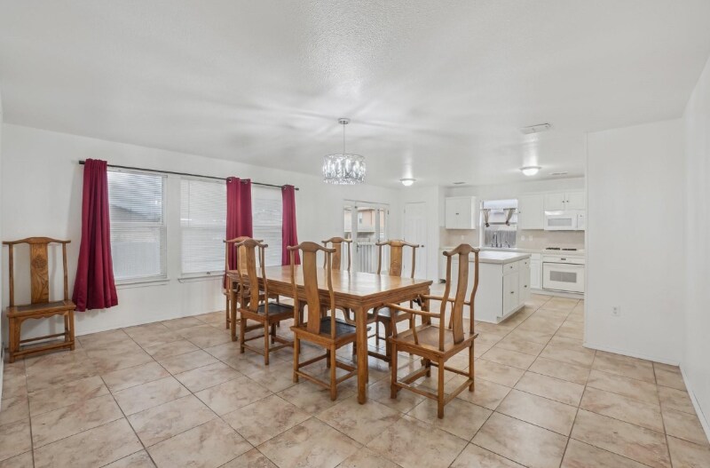 Building Photo - 4662 Snow Ridge Ct
