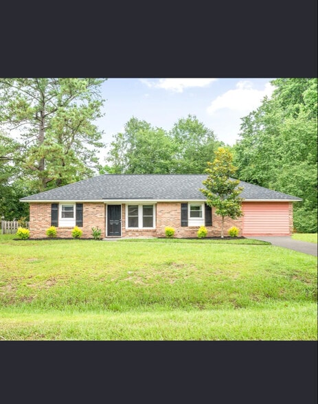Primary Photo - 4452 Elderwood Dr