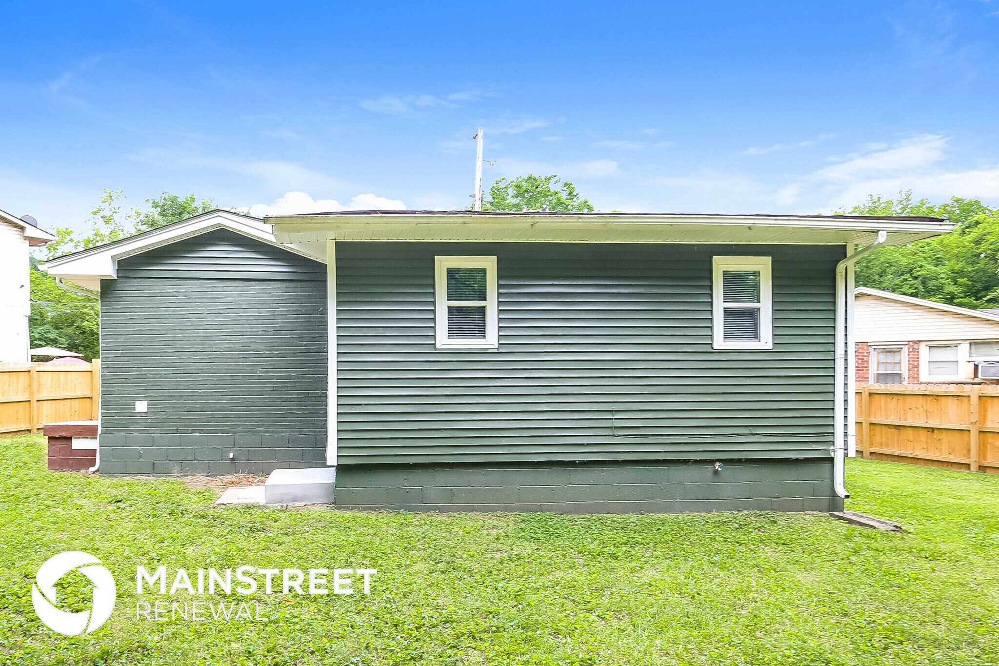 Building Photo - 508 Dyne Ct