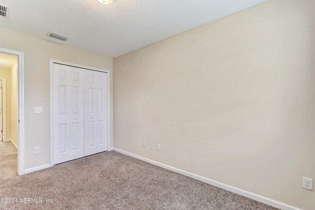 Building Photo - 95 Nelson Ln