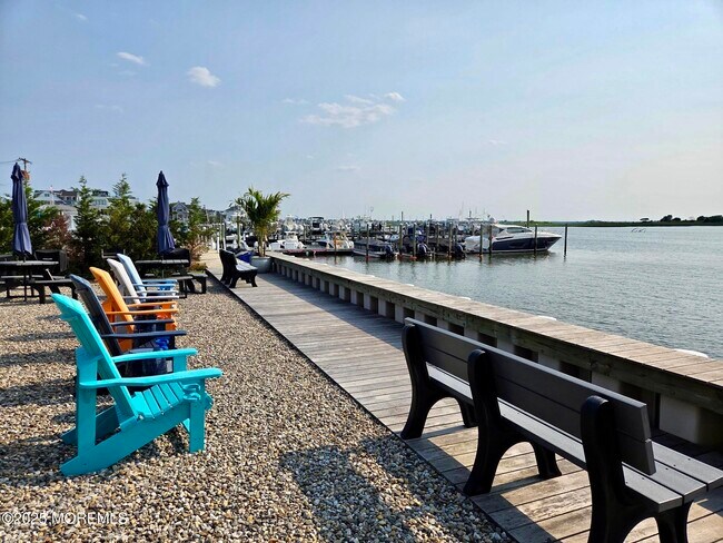 Primary Photo - 1382 Ocean Ave