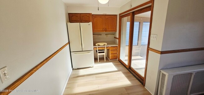 Building Photo - 1919 Price St