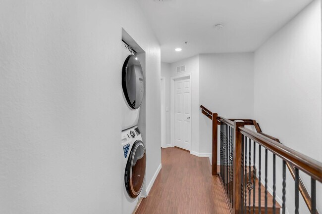 Building Photo - 12600 SW 50th Ct