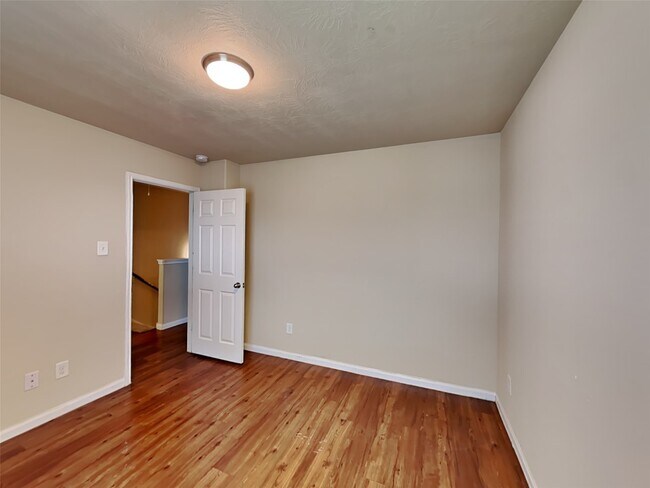 Building Photo - 5923 Stockholm Ct